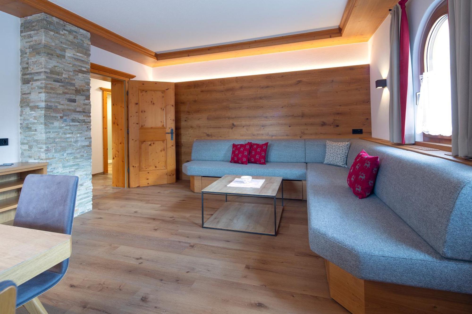 Gaestehaus Brantlhof Zimmer Und Ferienwohnungen In Going Am Wilden Kaiser מראה חיצוני תמונה