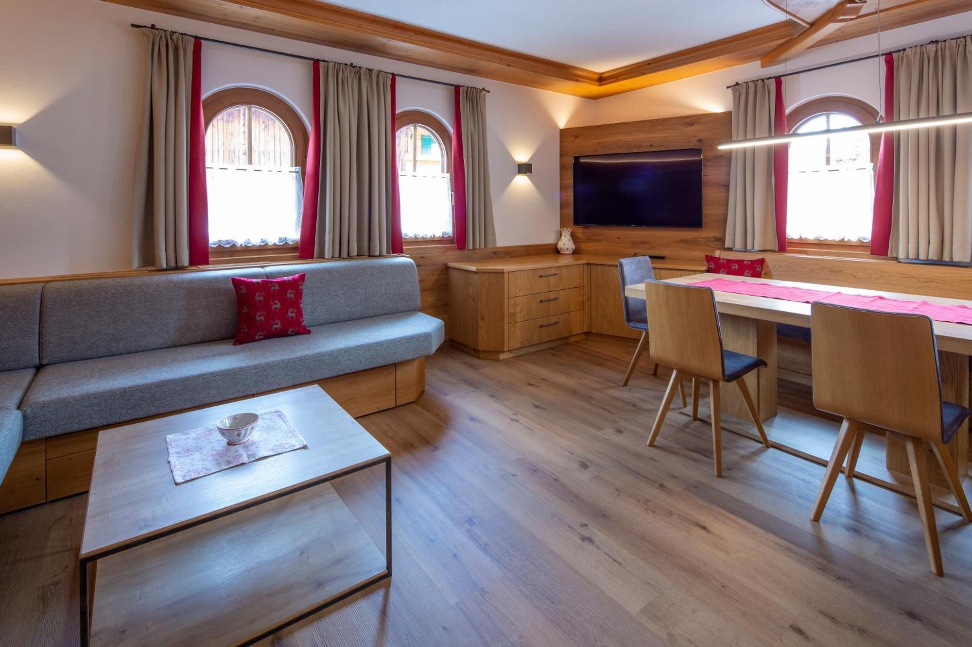 Gaestehaus Brantlhof Zimmer Und Ferienwohnungen In Going Am Wilden Kaiser מראה חיצוני תמונה