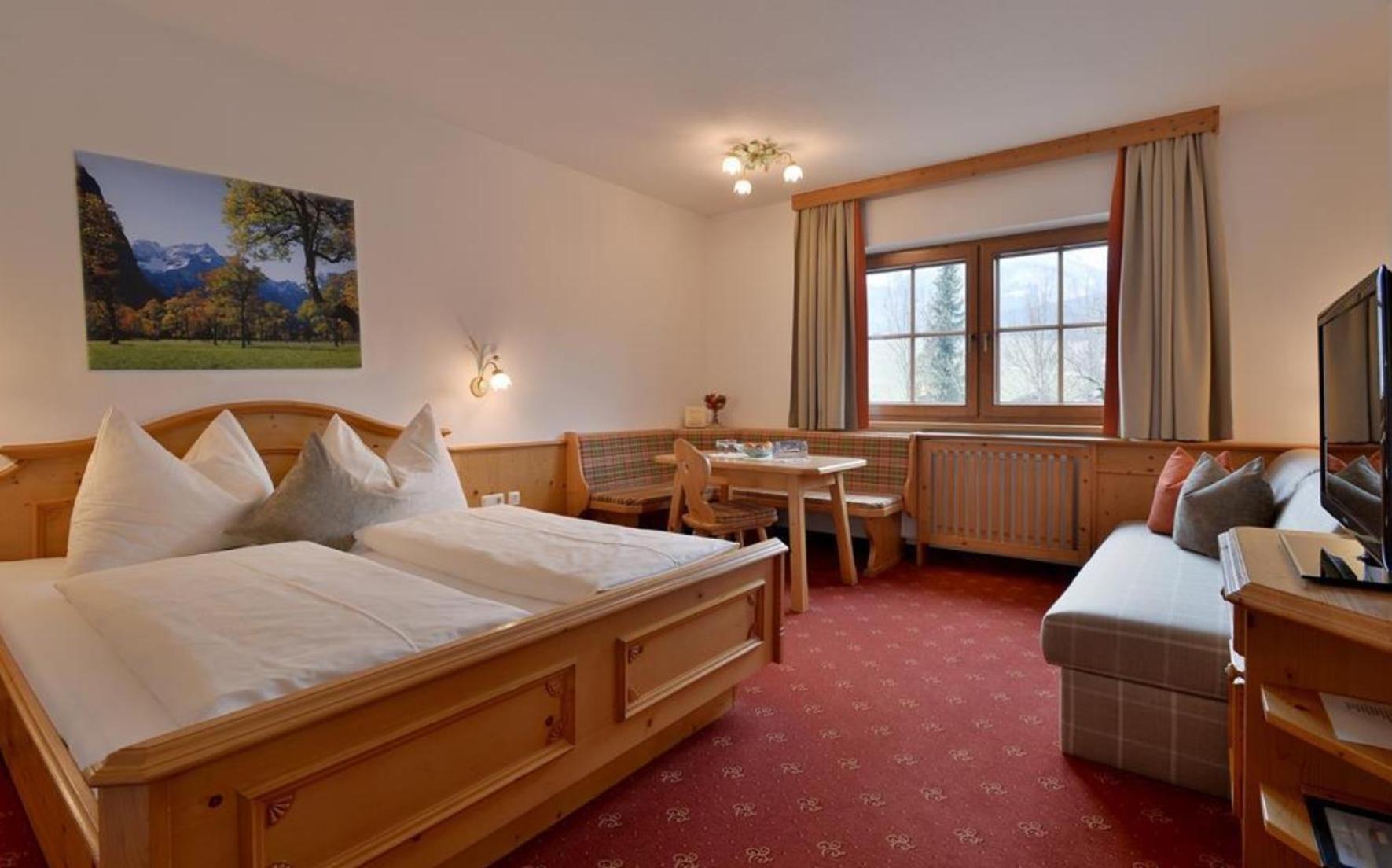 Gaestehaus Brantlhof Zimmer Und Ferienwohnungen In Going Am Wilden Kaiser מראה חיצוני תמונה