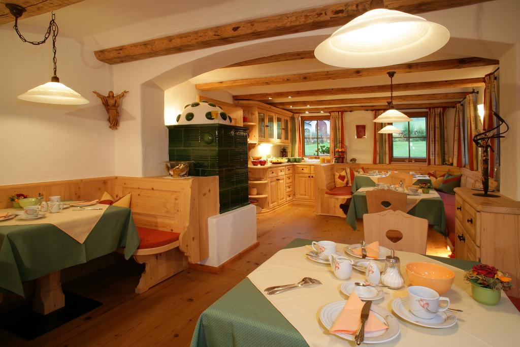 Gaestehaus Brantlhof Zimmer Und Ferienwohnungen In Going Am Wilden Kaiser מראה חיצוני תמונה