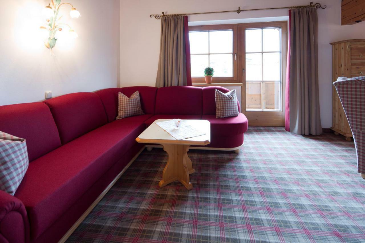 Gaestehaus Brantlhof Zimmer Und Ferienwohnungen In Going Am Wilden Kaiser מראה חיצוני תמונה