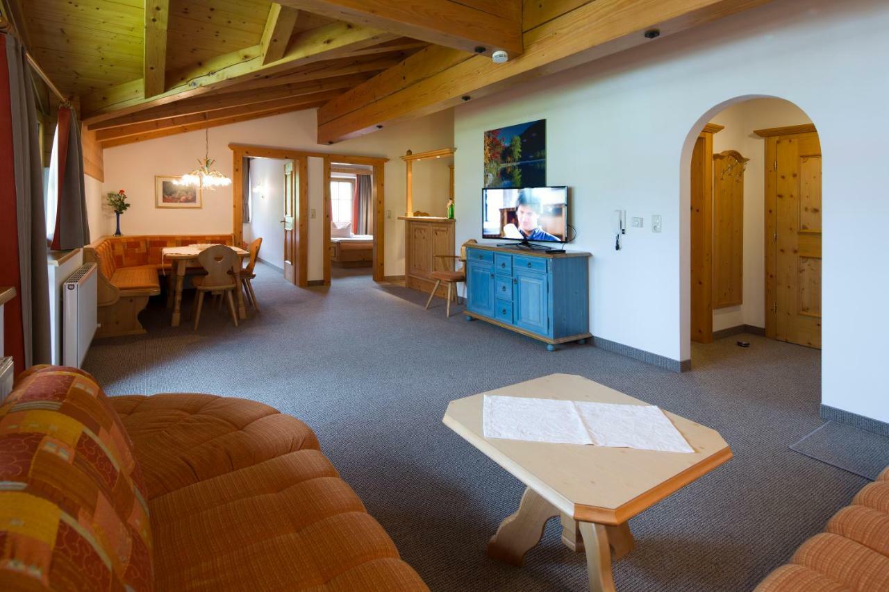 Gaestehaus Brantlhof Zimmer Und Ferienwohnungen In Going Am Wilden Kaiser מראה חיצוני תמונה