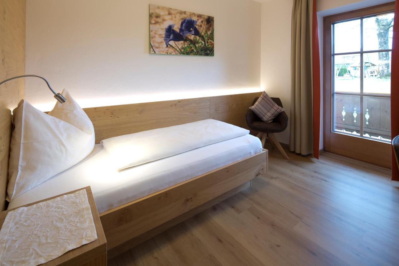 Gaestehaus Brantlhof Zimmer Und Ferienwohnungen In Going Am Wilden Kaiser מראה חיצוני תמונה