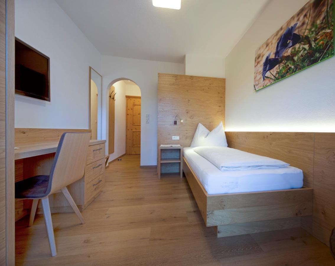 Gaestehaus Brantlhof Zimmer Und Ferienwohnungen In Going Am Wilden Kaiser מראה חיצוני תמונה
